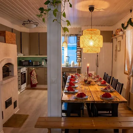 Heritage House Taimela - For Big Families Apartment